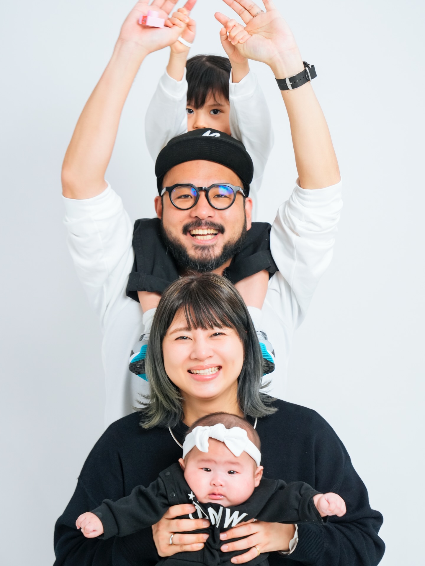 .
🫶👨👩👧👶🫶
.
#家族写真
#名古屋撮影スタジオ
#フォトスタジオ